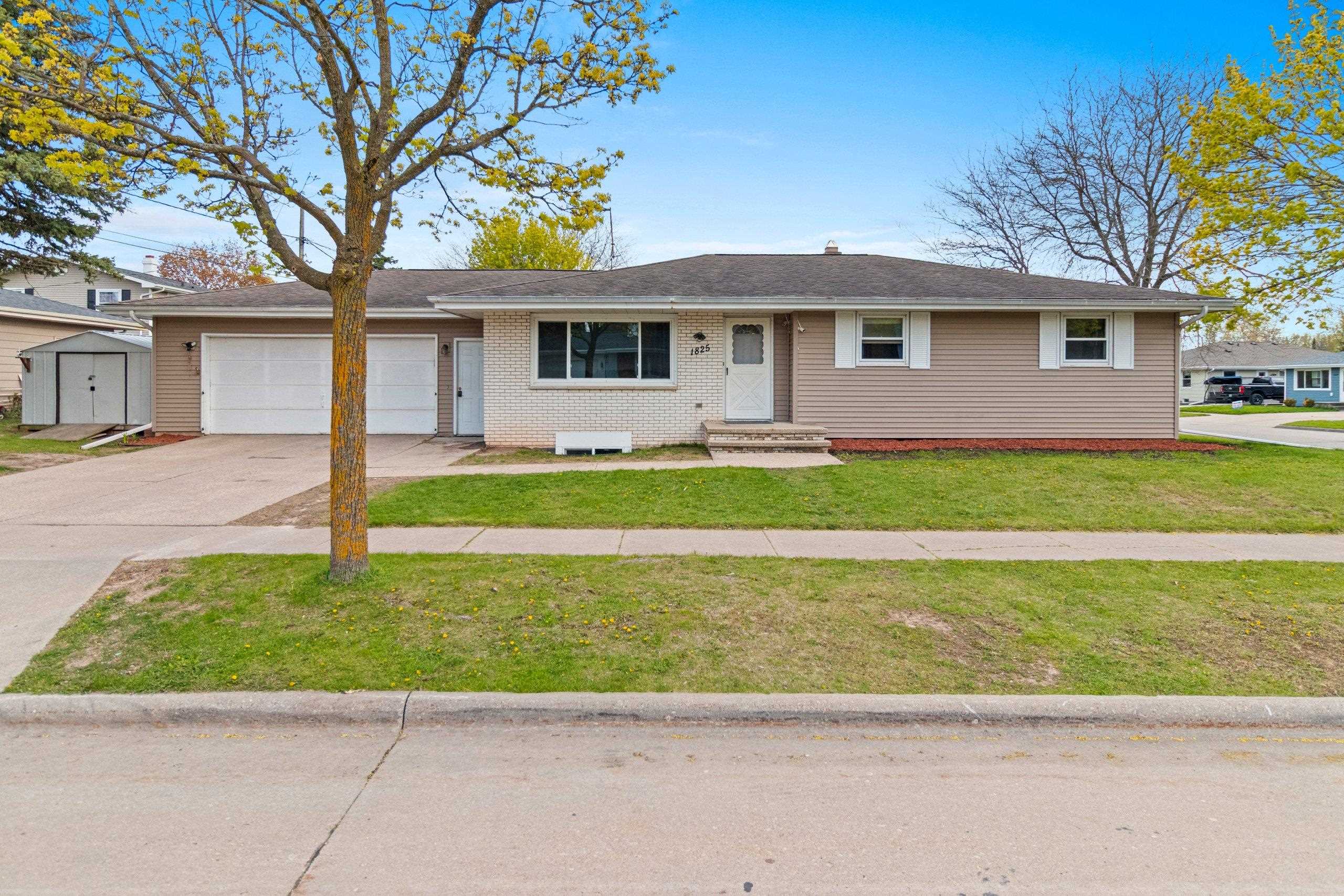 1825 W GRANT Street Appleton Wisconsin United States, for Sale, residential,  , Fireside Realty LLC