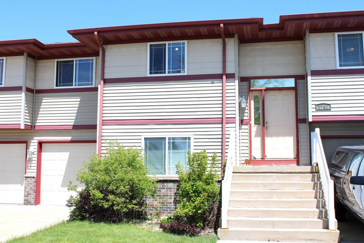 2750 Hazelnut Trail Sun Prairie Wisconsin United States, for Sale, residential, Todd Thiermann, Thiermann Realty Group LLC