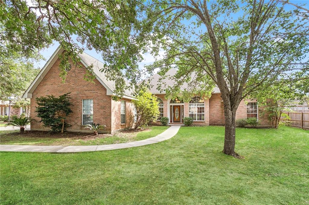 200 LEEDS Drive Slidell Louisiana United States, for Sale, residential,  , 1st BMG REALTY