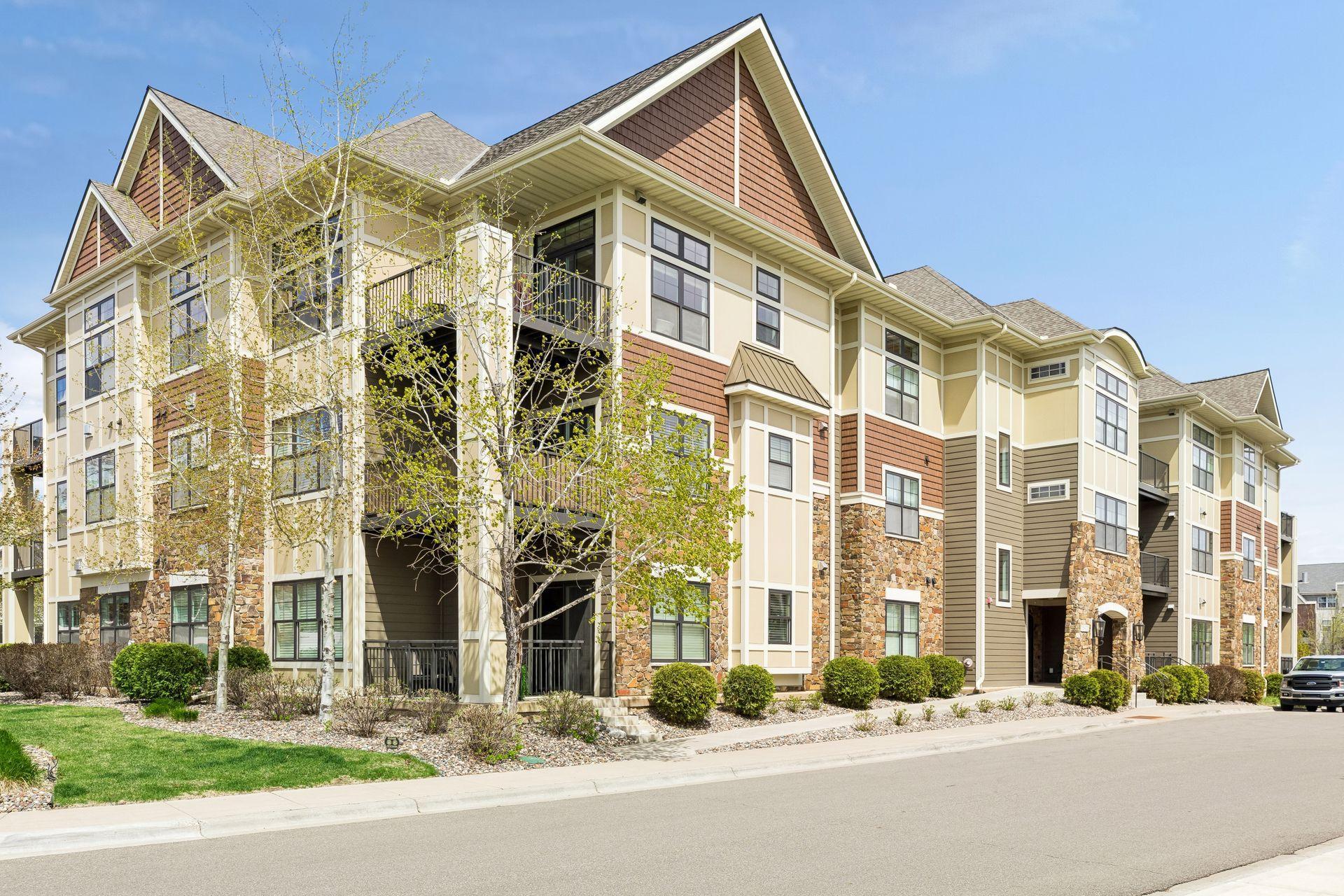 15420 Oakcroft Place APT 223 Wayzata Minnesota United States, for Sale, residential, Kathy Sawicki, Coldwell Banker Realty