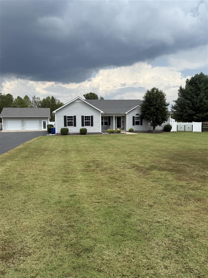 7222 Old Greenhill Road Bowling Green Kentucky United States, for Sale, residential, Adam  Hanes, LPT Realty