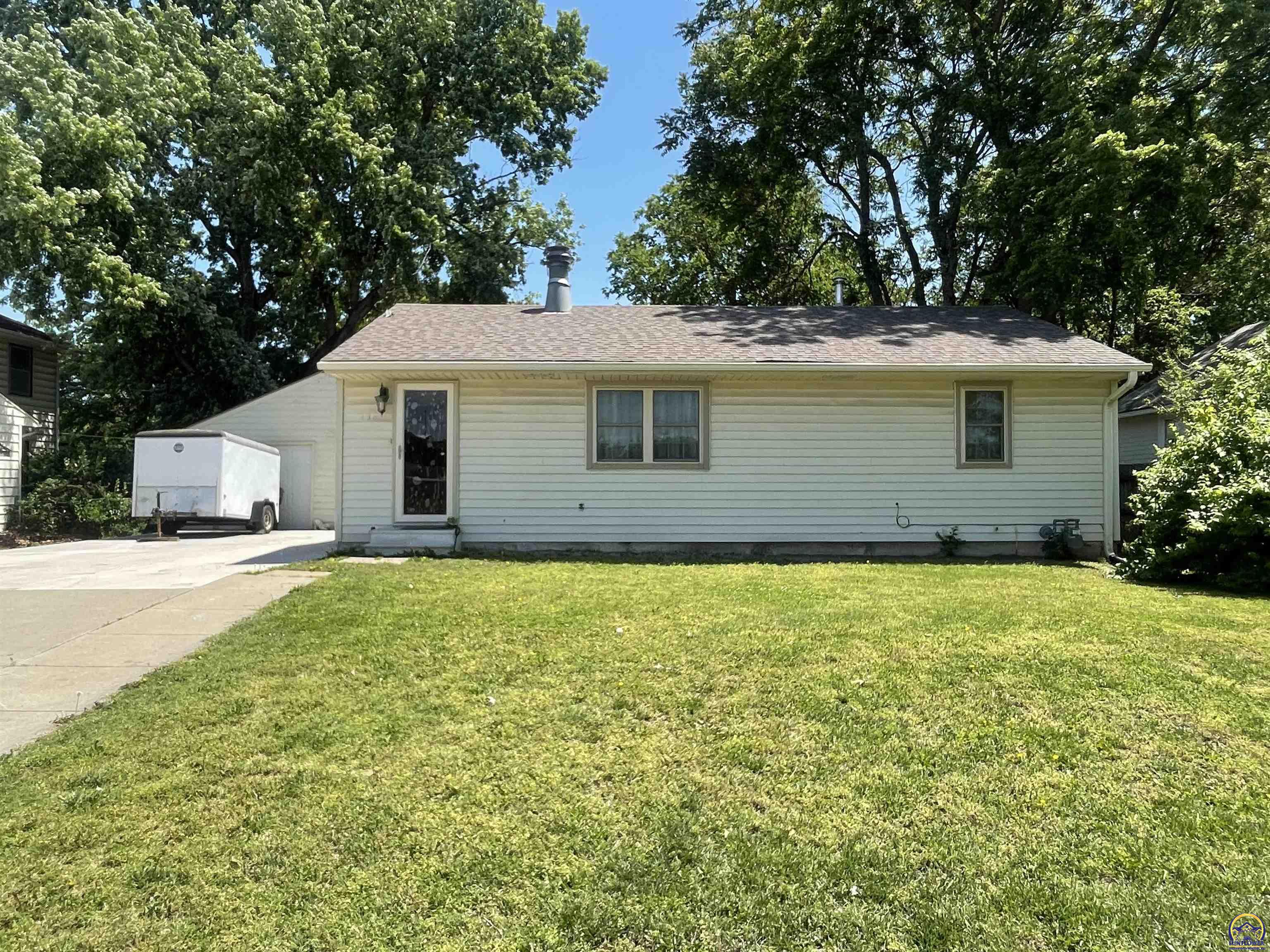 238 SW MacVicar AVE Topeka Kansas United States, for Sale, residential, Rod Seel, Kirk and Cobb Realtors Inc.
