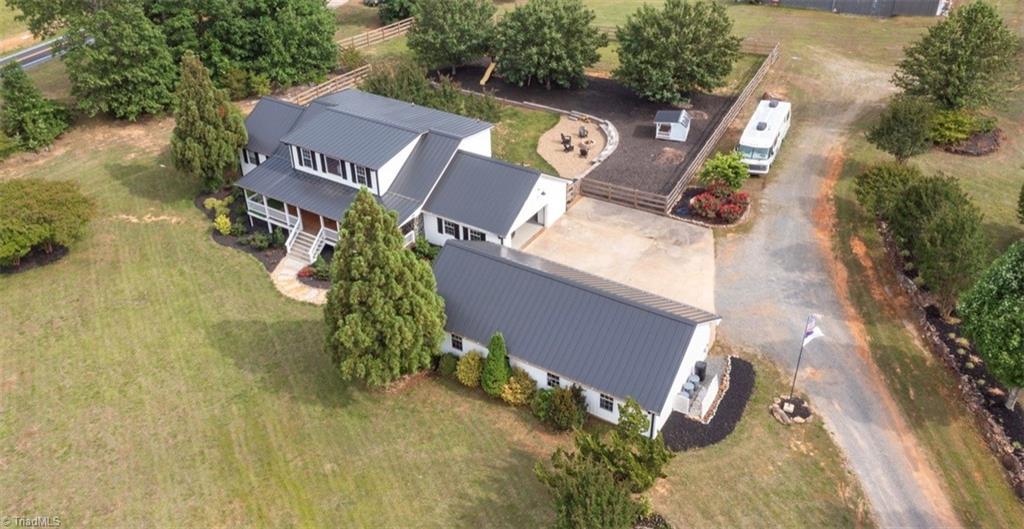 2770 Farmer Road Denton North Carolina United States, for Sale, residential,  ,  Connection Realty, LLC