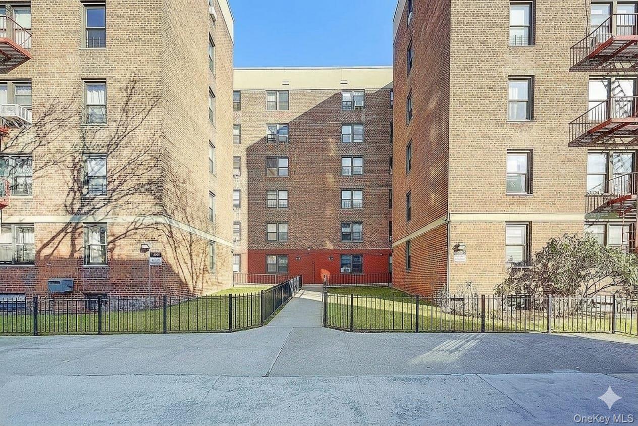 6535 108th Street B7, 882644, Forest Hills,  for sale - David Yudell, Exit Realty First Choice