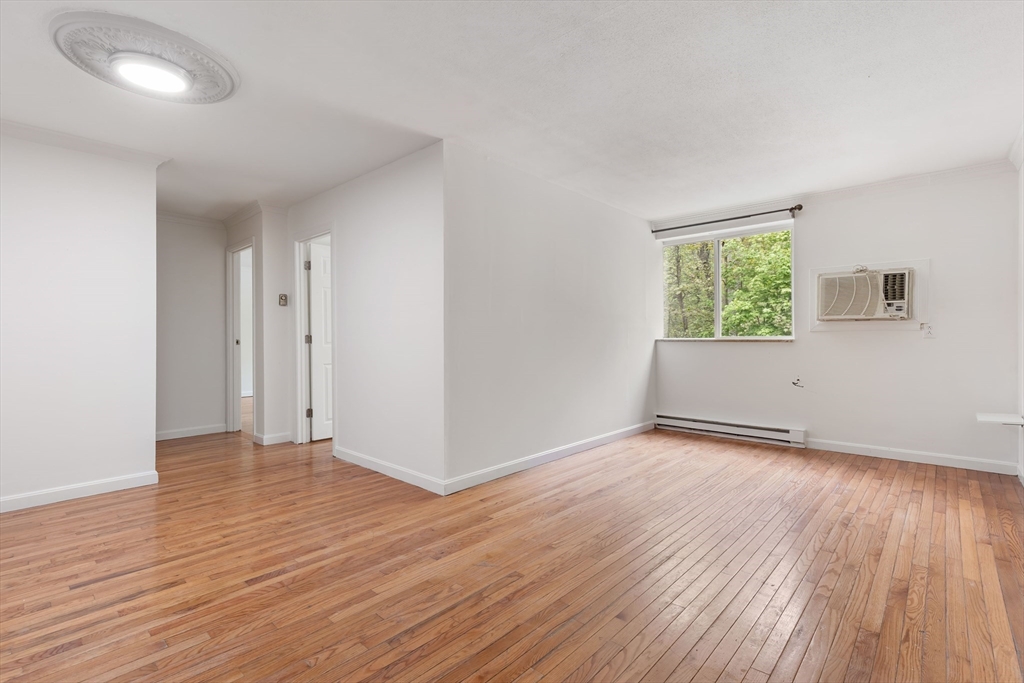 17 Weld St  UNIT 11 Framingham Massachusetts United States, for Sale, residential,  , Media Realty Group Inc.