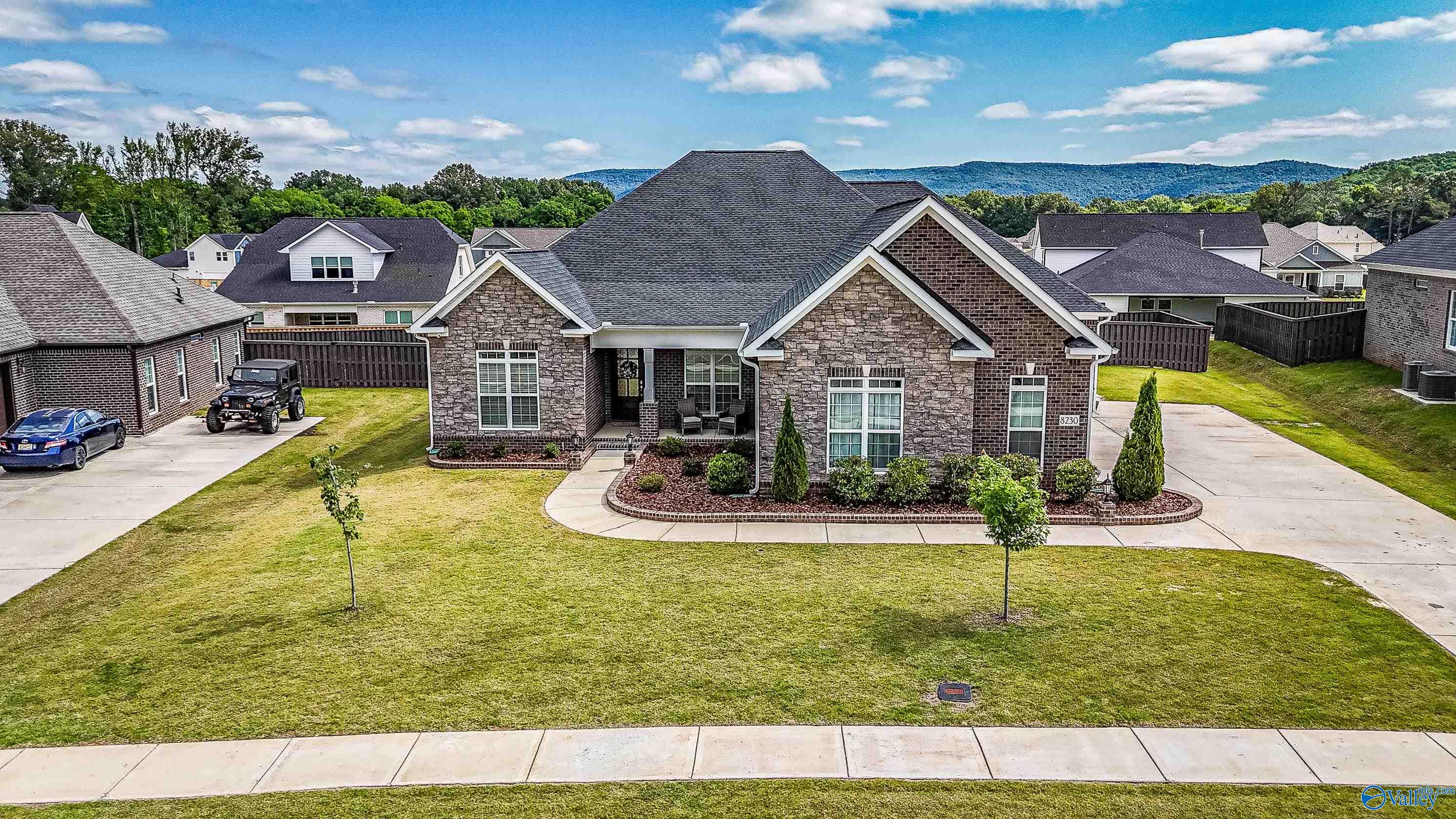 8230 Nantucket Circle Owens Cross Roads Alabama United States, for Sale, residential,  , Down Home Real Estate llc