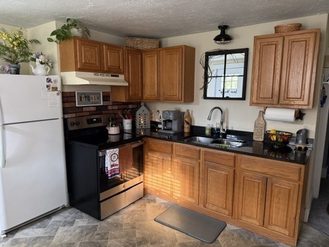 1306 Main Street  UNIT 6 Holden Massachusetts United States, for Rent, residential,  , HouZingo