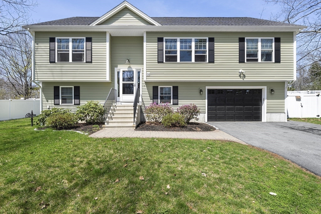 35 J Davis Charlton Massachusetts United States, for Sale, residential,  , Media Realty Group Inc.