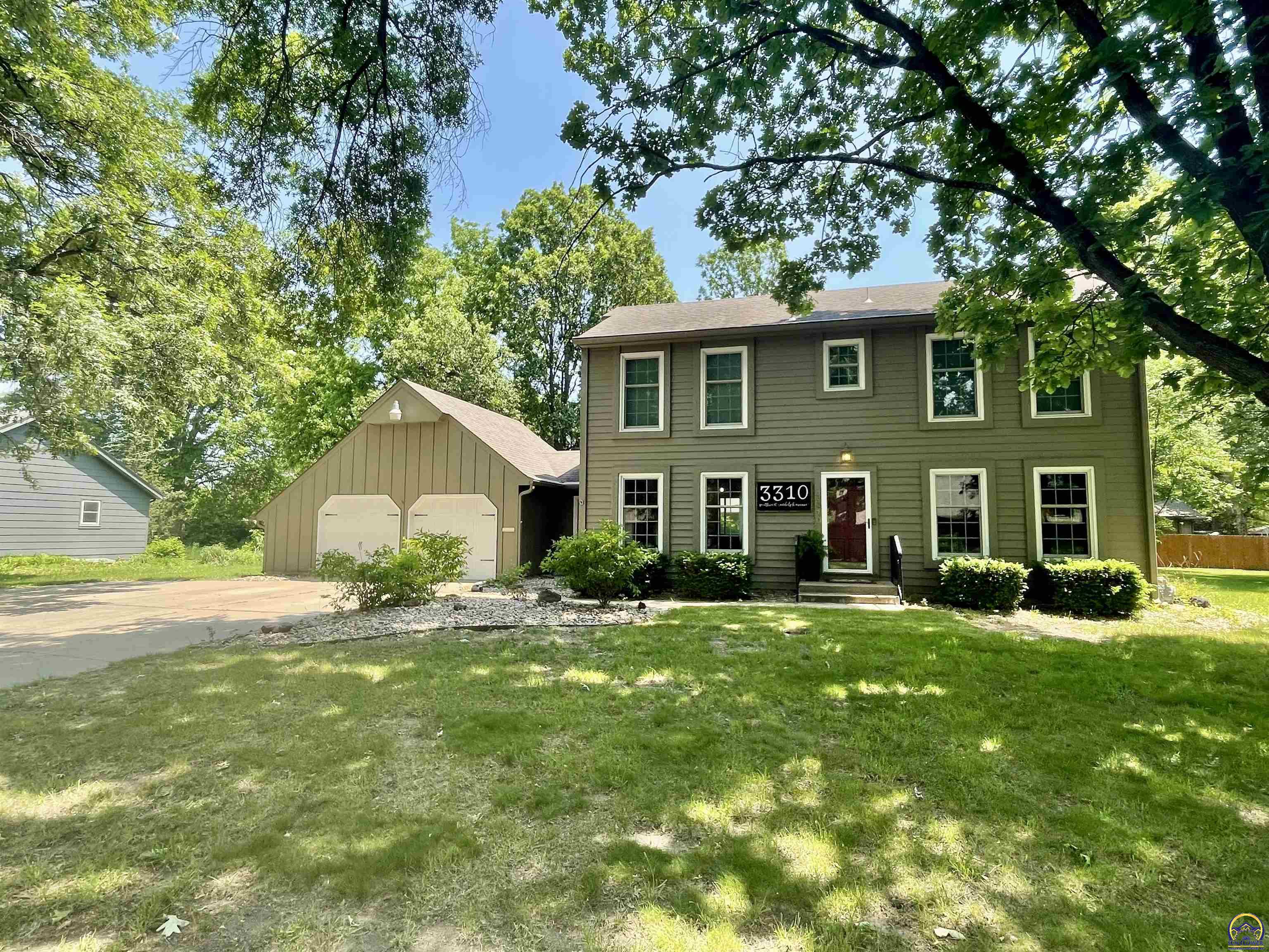 3310 SW Randolph AVE Topeka Kansas United States, for Sale, residential, Rod Seel, Kirk and Cobb Realtors Inc.