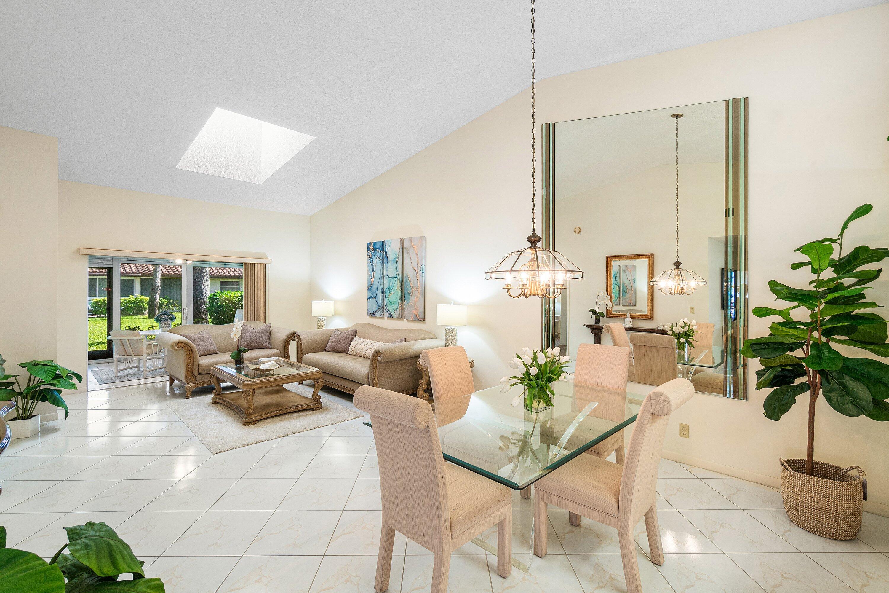 6123 Waldwick Circle Delray Beach Florida United States, for Sale, residential, Arlene   Toolsie  , Re/Max Direct