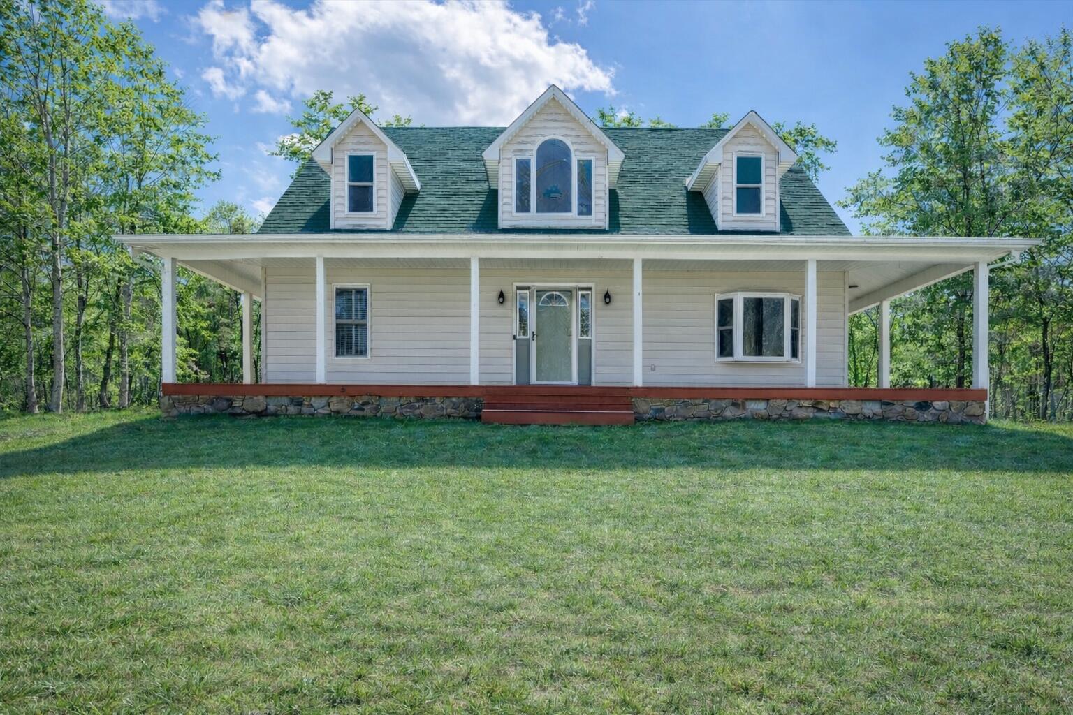 6720 Bradshaw RD Salem Virginia United States, for Sale, residential,  , Varney Realty Partners