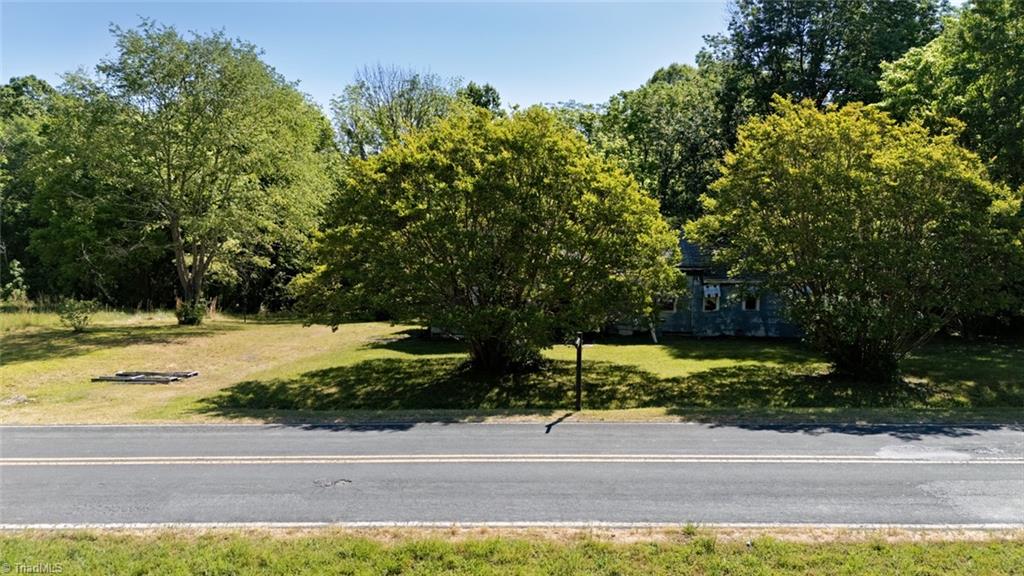 1305 Bridgepoint Road Greensboro North Carolina United States, for Sale, residential,  , The Headley Group Realty