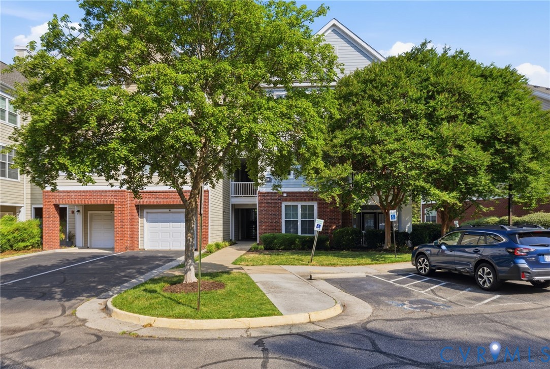 734 Bristol Village Drive APT 305 Midlothian Virginia United States, for Sale, residential, Barbara Reagan, Long & Foster Real Estate