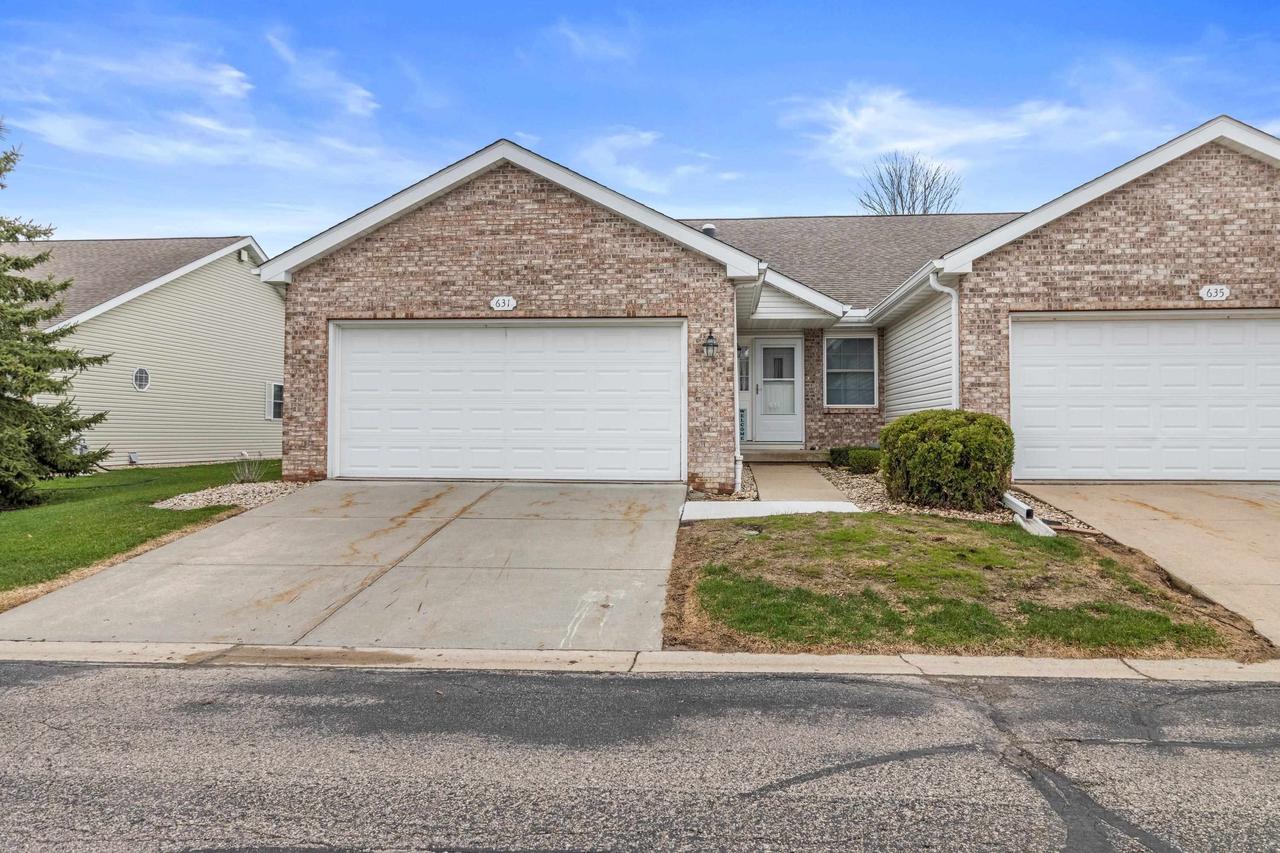 631 Cardinal Way Sun Prairie Wisconsin United States, for Sale, residential, Todd Thiermann, Thiermann Realty Group LLC