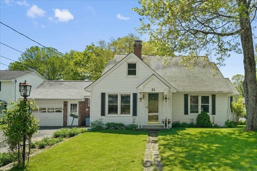 21 Eaton Pl Shrewsbury Massachusetts United States, Sale Pending, residential, , Media Realty Group Inc.