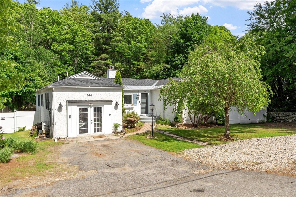 144 Bailey Rd. Holden Massachusetts United States, for Sale, residential,  , HouZingo