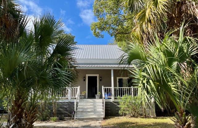 124 8th St Apalachicola Florida United States, for Sale, residential, Deb Robertson, The Naumann Group Real Estate, Inc.