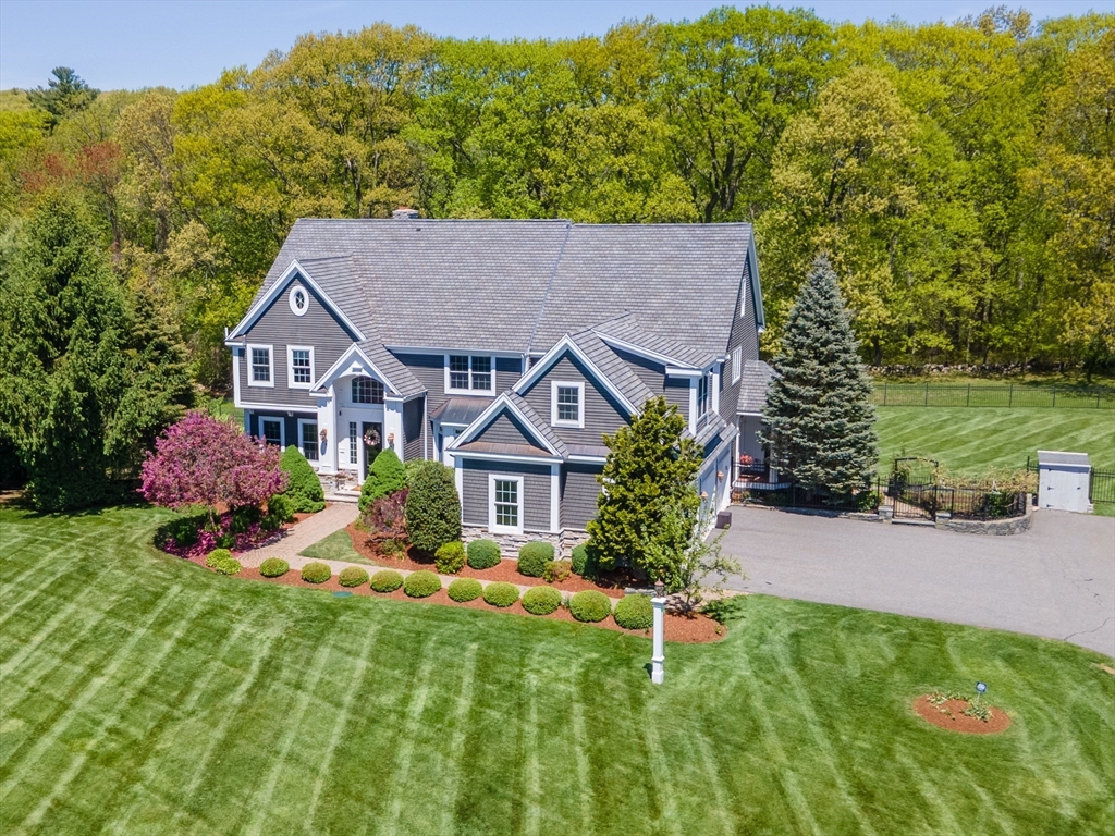 4 Nipmuc Lane Southborough Massachusetts United States, for Sale, residential, Susan Bevilacqua, Douglas Elliman Real Estate