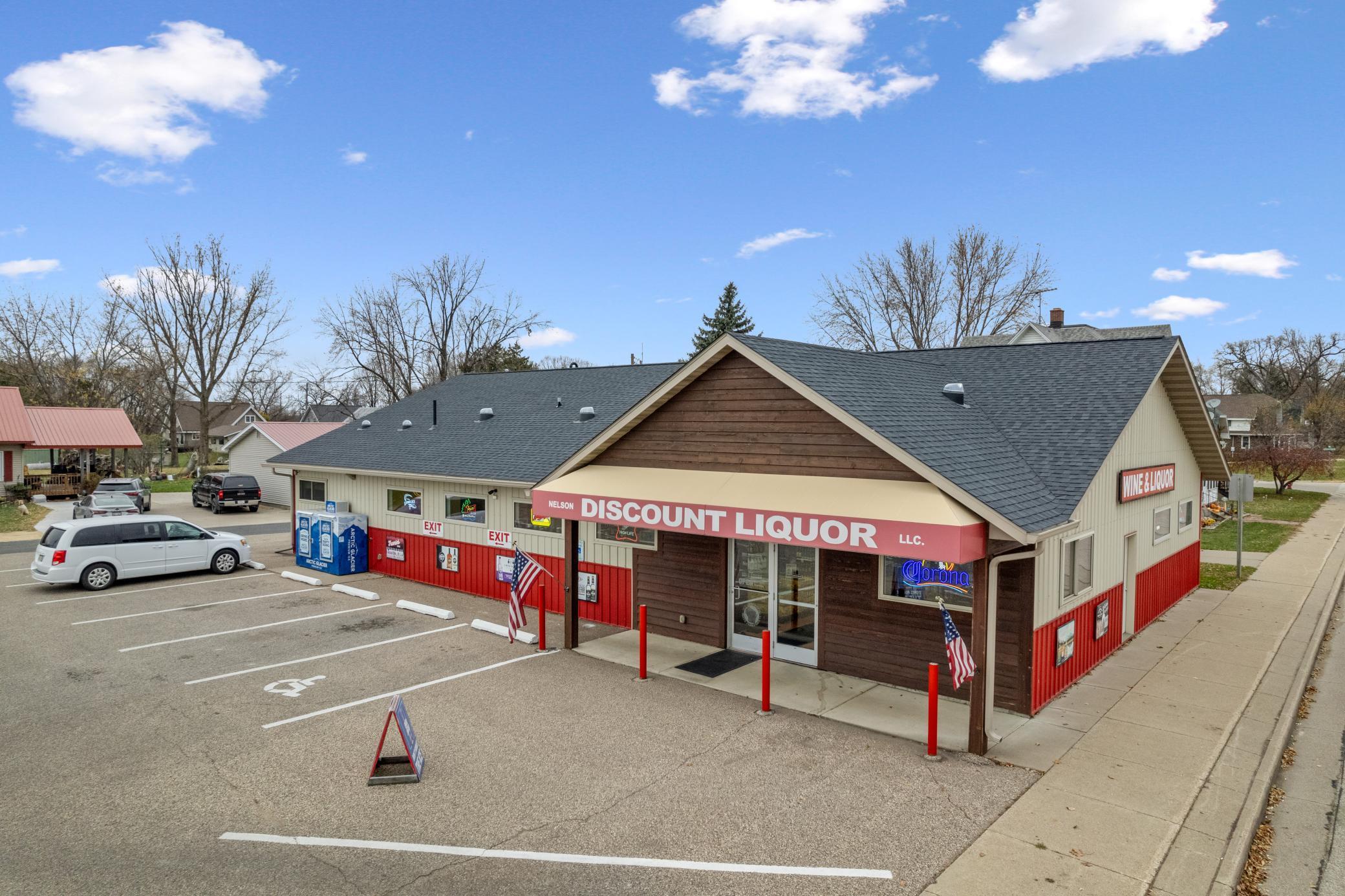 207 N Main Street Nelson Wisconsin United States, for Sale, commercial, Demo Agent, InCom Real Estate - New Demo Office