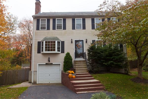 25 Columbian Woods Weymouth Massachusetts United States, Sold, residential,  , Tullish & Clancy Real Estate