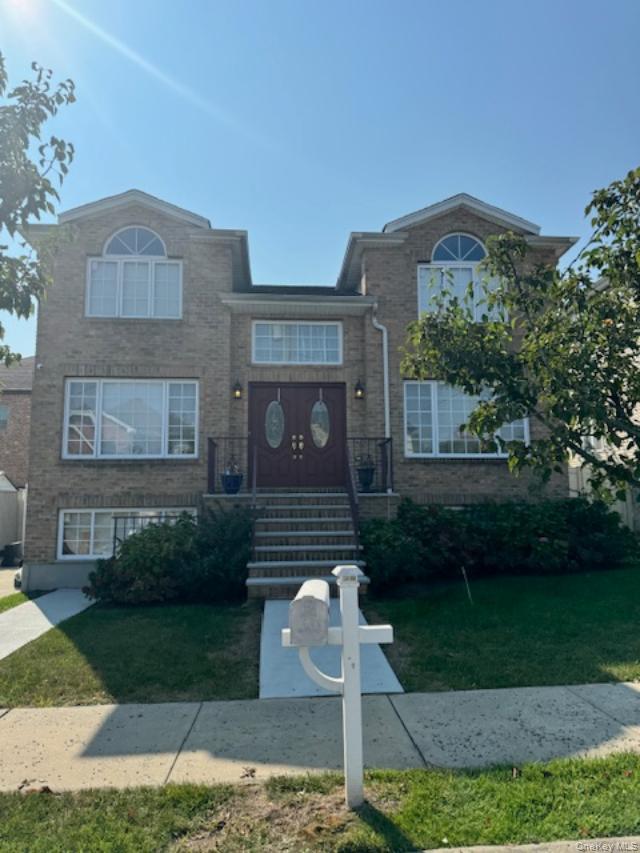 476 Darlington Avenue Staten Island New York United States, for Sale, residential,  , InCom Real Estate - New Sample Office