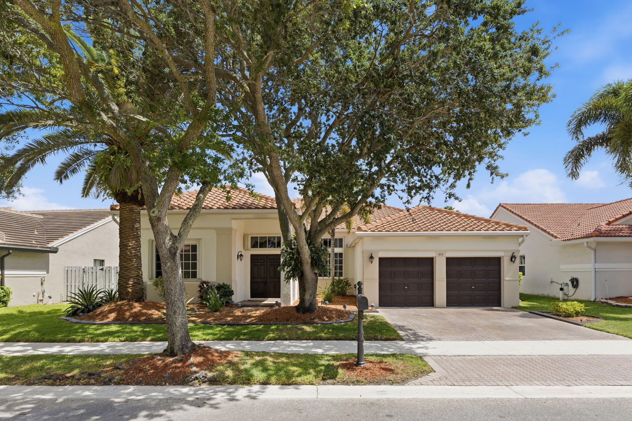 832 Heritage Drive Weston Florida United States, for Sale, residential, Radmila Mandel, Florida Sky Realty Group