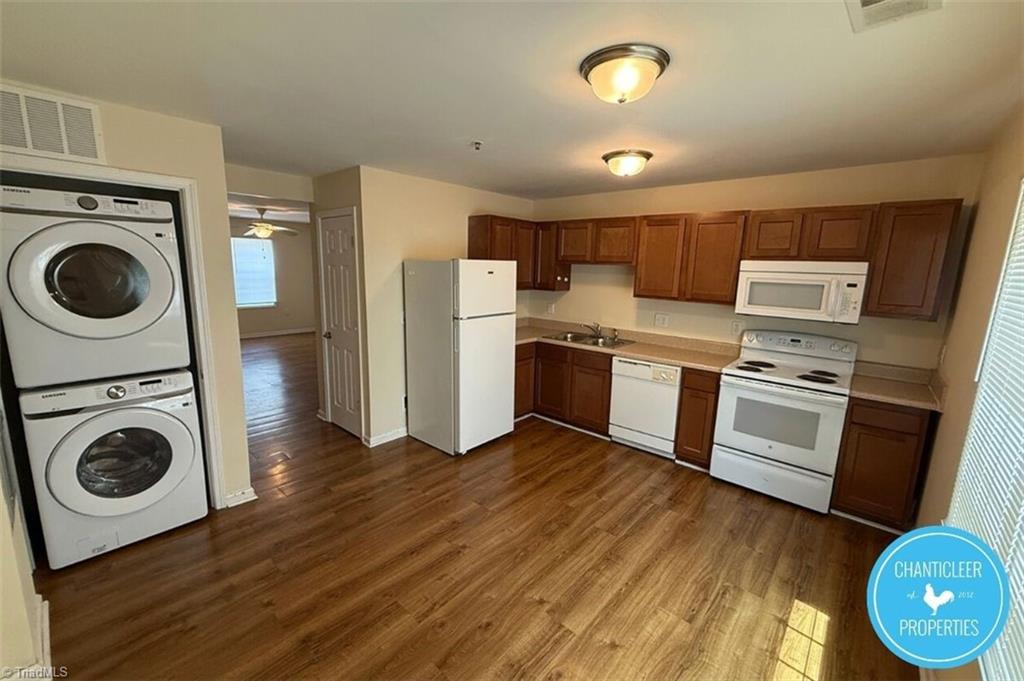3700 Delancy Street APT 3C Greensboro North Carolina United States, for Rent, residential,  , The Headley Group Realty
