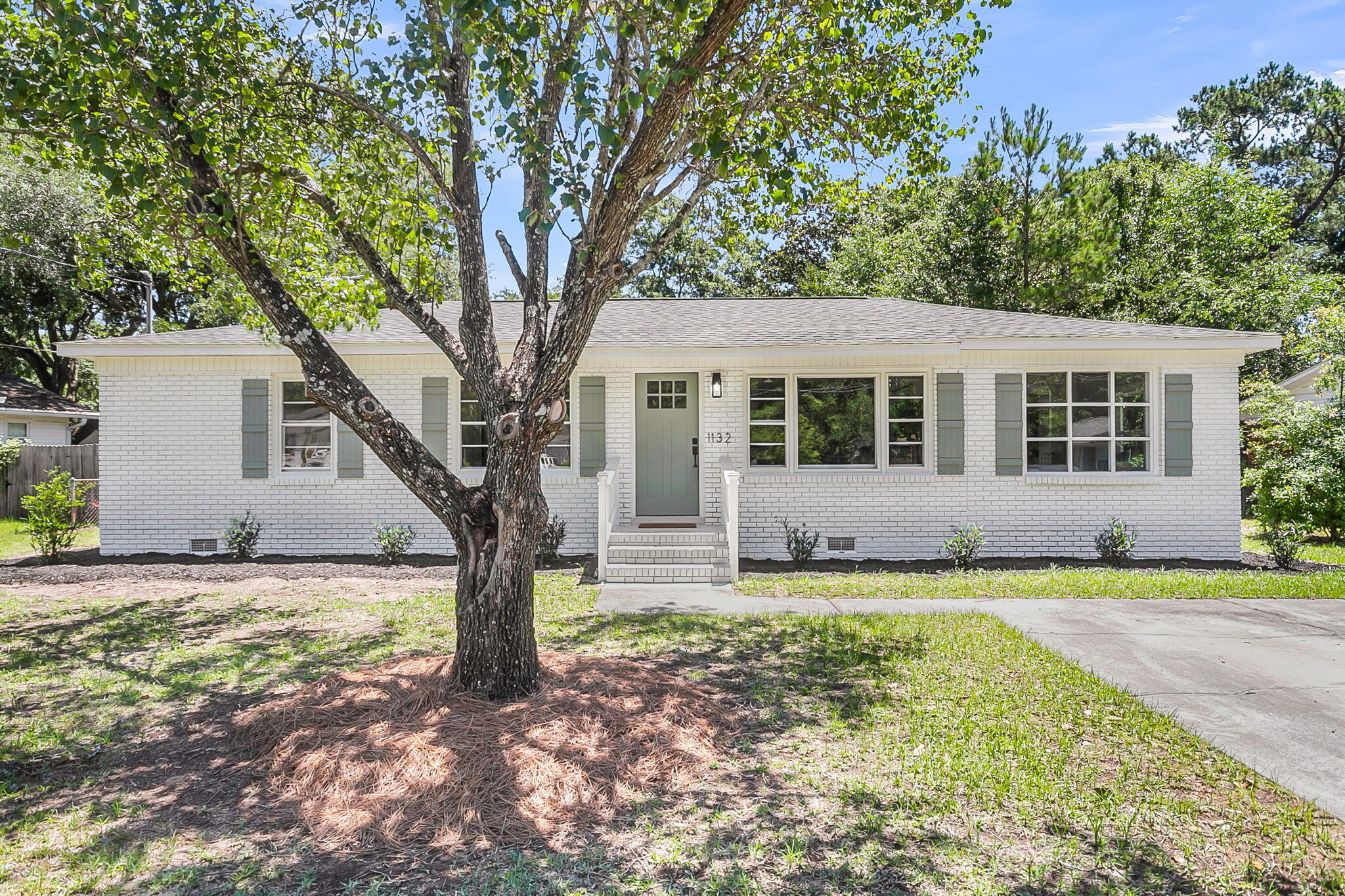 1132 Crull Drive Charleston South Carolina United States, for Sale, residential, Bobbie  Rose, Keller Williams Realty Charleston/West Ashley
