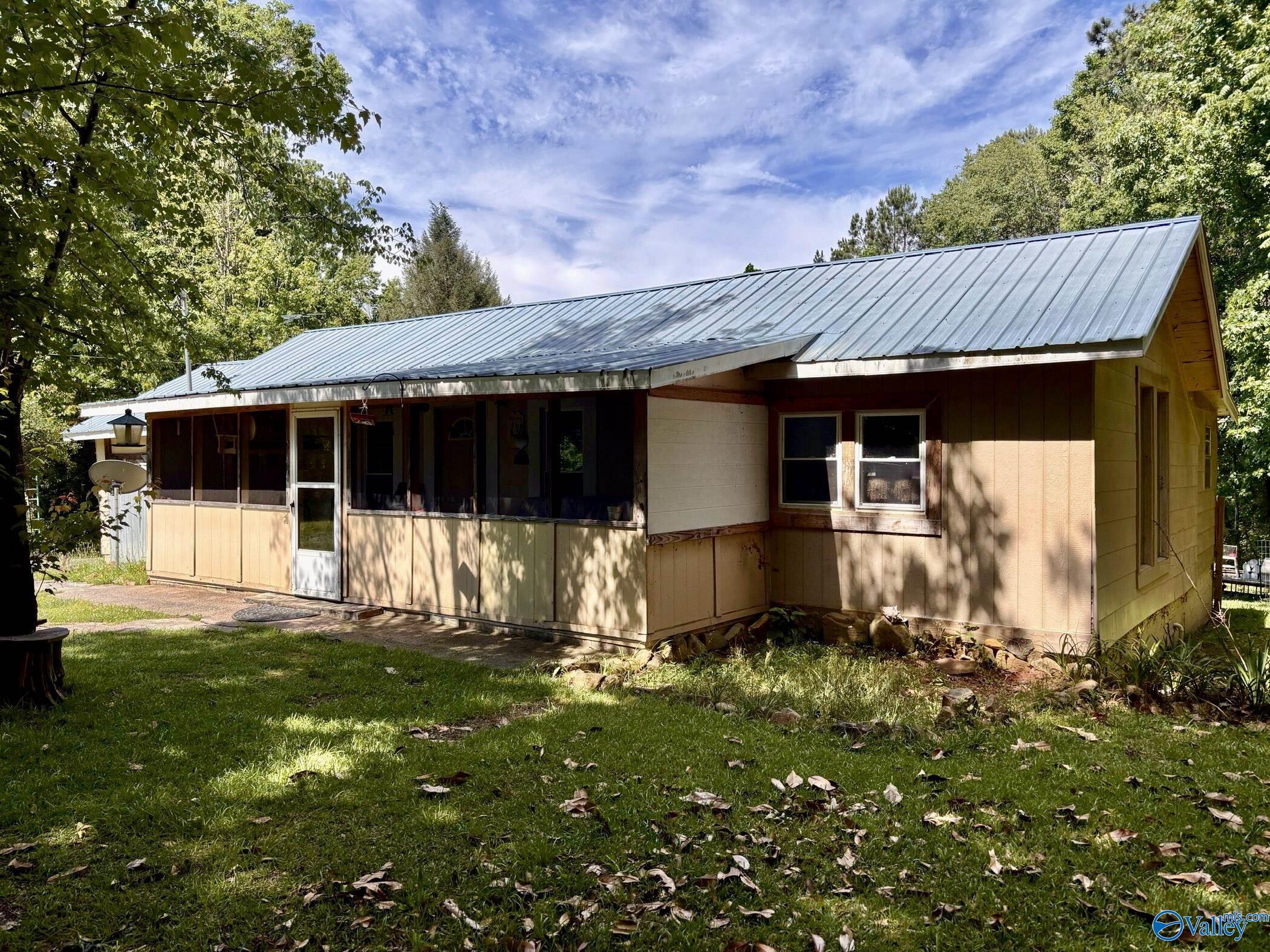 2101 Wallace Avenue Fort Payne Alabama United States, for Sale, residential,  , Down Home Real Estate llc