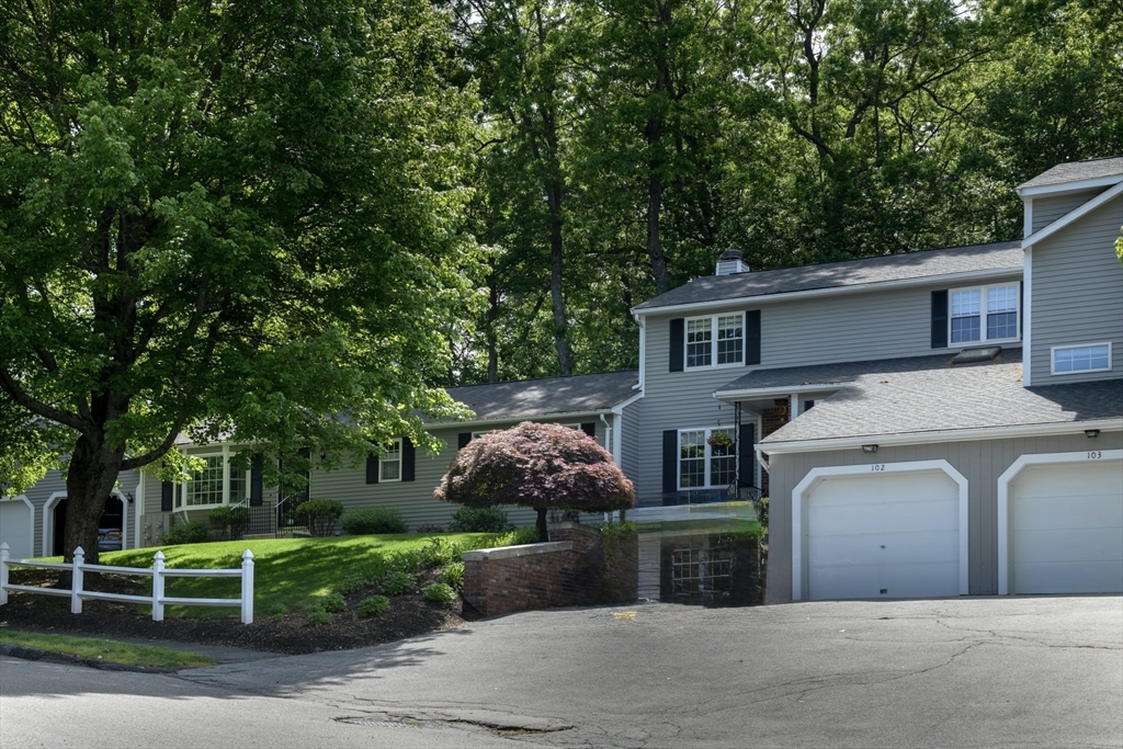 102 Torrey Lane Ext  UNIT 102 Holden Massachusetts United States, for Sale, residential,  , HouZingo