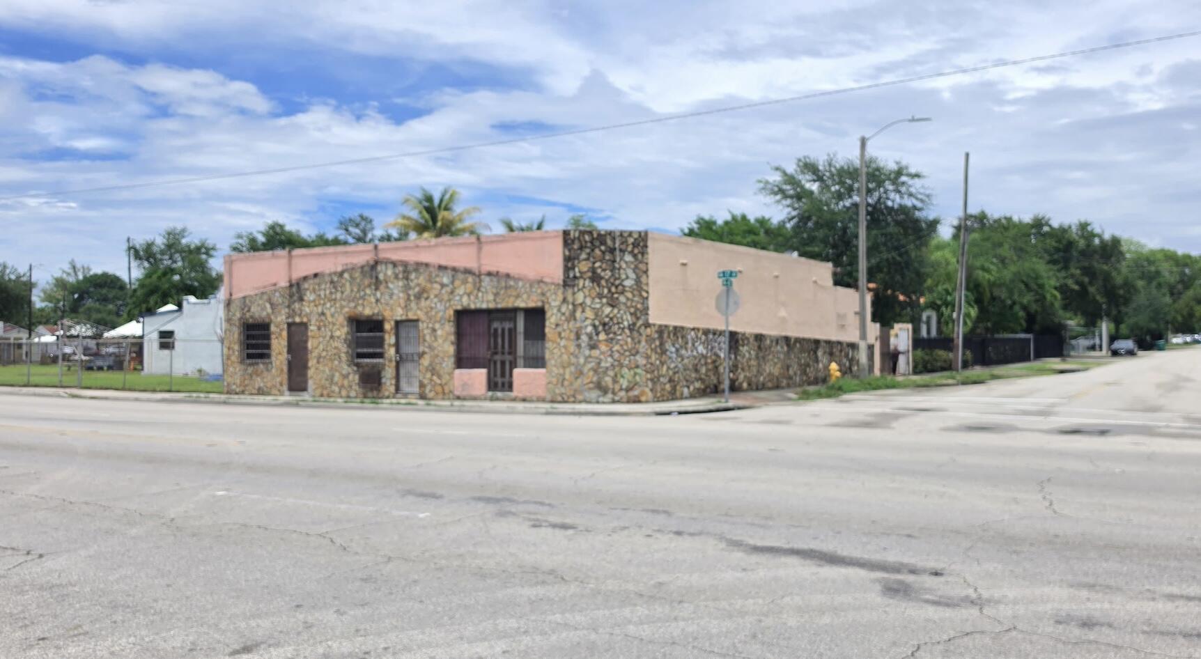 4201 NW 17th Avenue Miami Florida United States, for Sale, residential, Henry Smith, Incom Sample Office