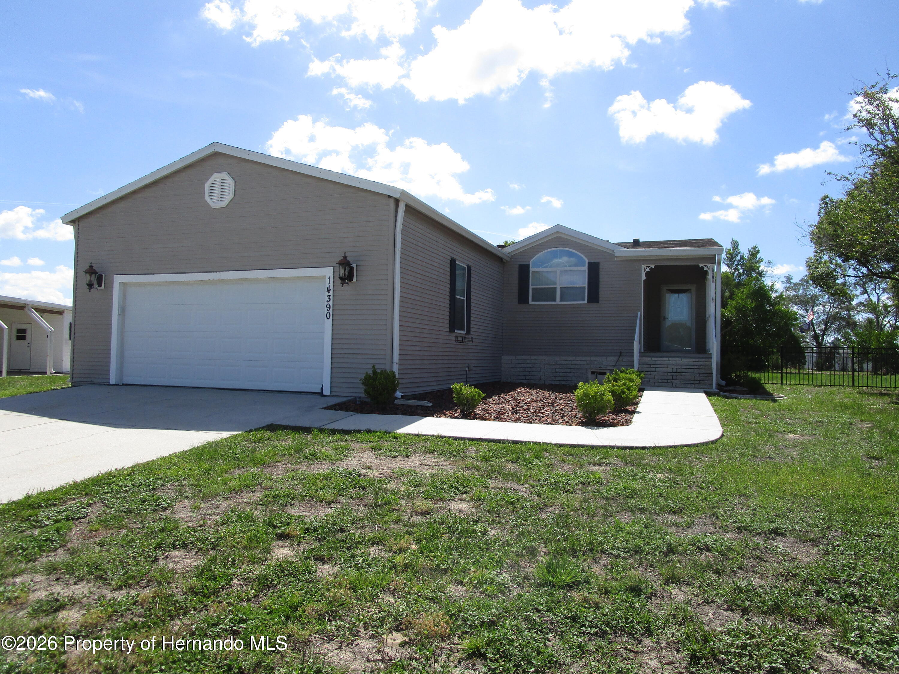14390 Midfield Street APT 1 Brooksville Florida United States, for Sale, residential,  , Gold Star Realty Group Inc