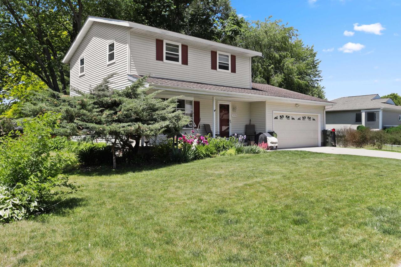 1074 Jerico Lane Sun Prairie Wisconsin United States, for Sale, residential, Todd Thiermann, Thiermann Realty Group LLC