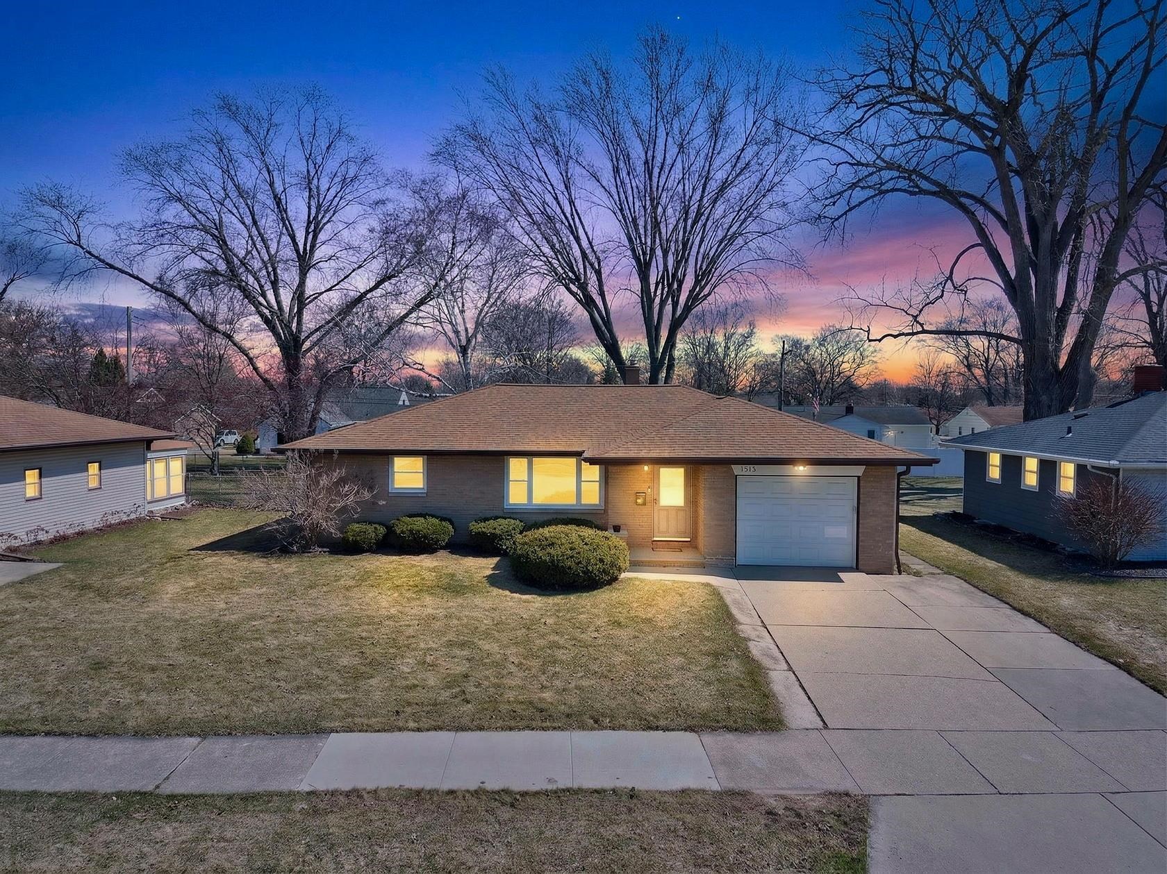 1513 BEAUCHAMP Street Green Bay Wisconsin United States, for Sale, residential,  , Fireside Realty LLC