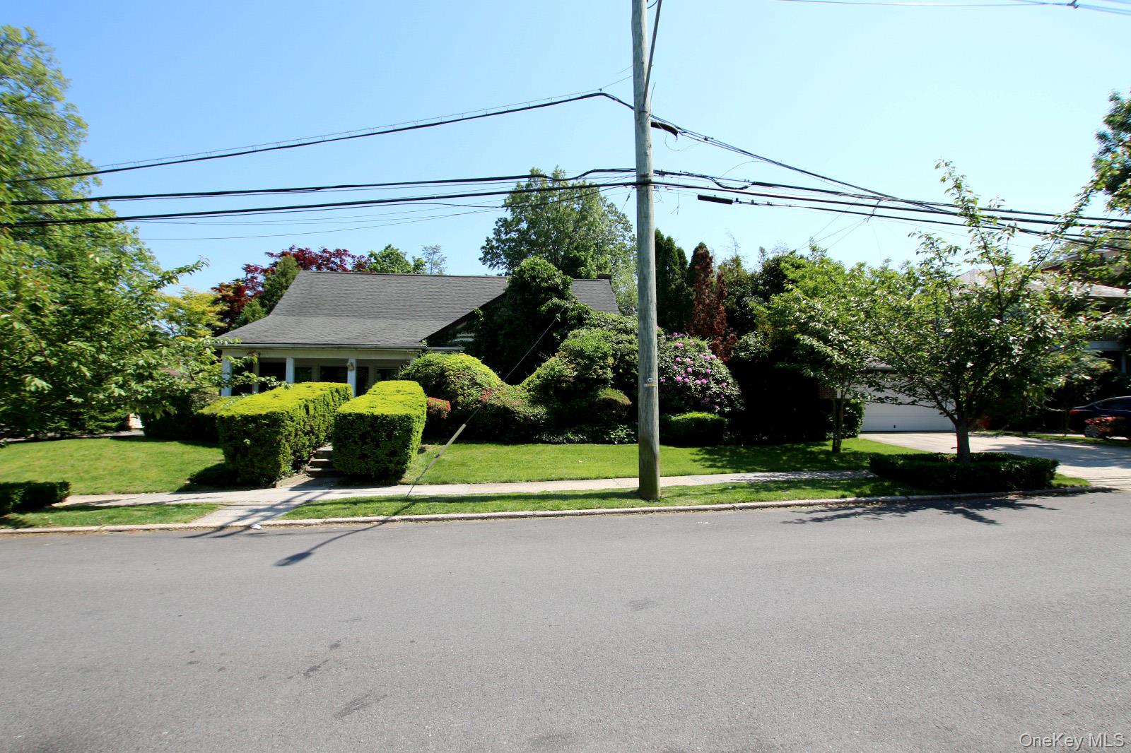  82-04 188th Street, 1009420, Jamaica Estates, Single-Family Home,  for sale - David Yudell, Exit Realty First Choice