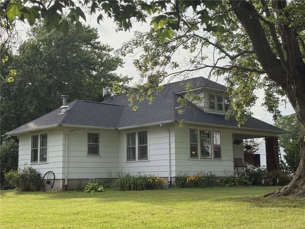 18705 N 1300th Street Hidalgo Illinois United States, for Sale, residential,  , Personal Service Realty