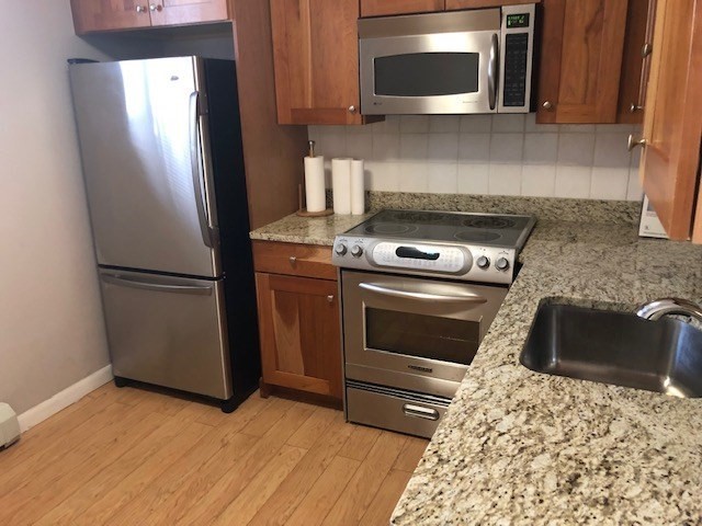 5 Centre St  UNIT 11 Cambridge Massachusetts United States, for Rent, residential,  , Media Realty Group Inc.