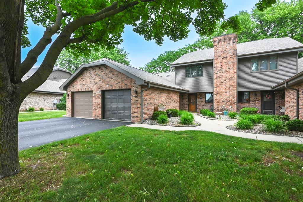 88 SPENCER VILLAGE Court Appleton Wisconsin United States, for Sale, residential,  , Fireside Realty LLC