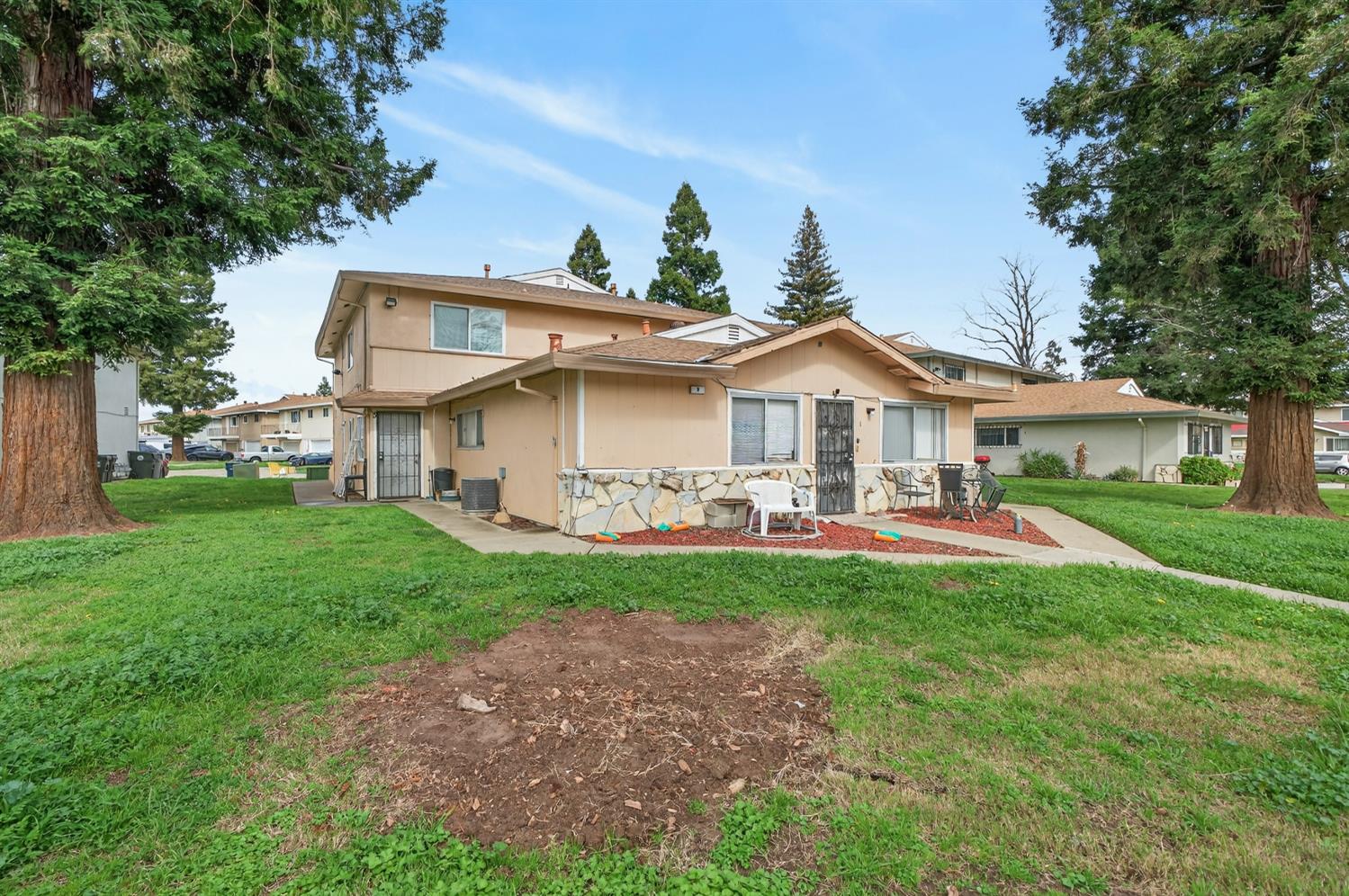 9 La Pera Court APT 4 Sacramento California United States, for Sale, residential,  , SacHomes Realty Group
