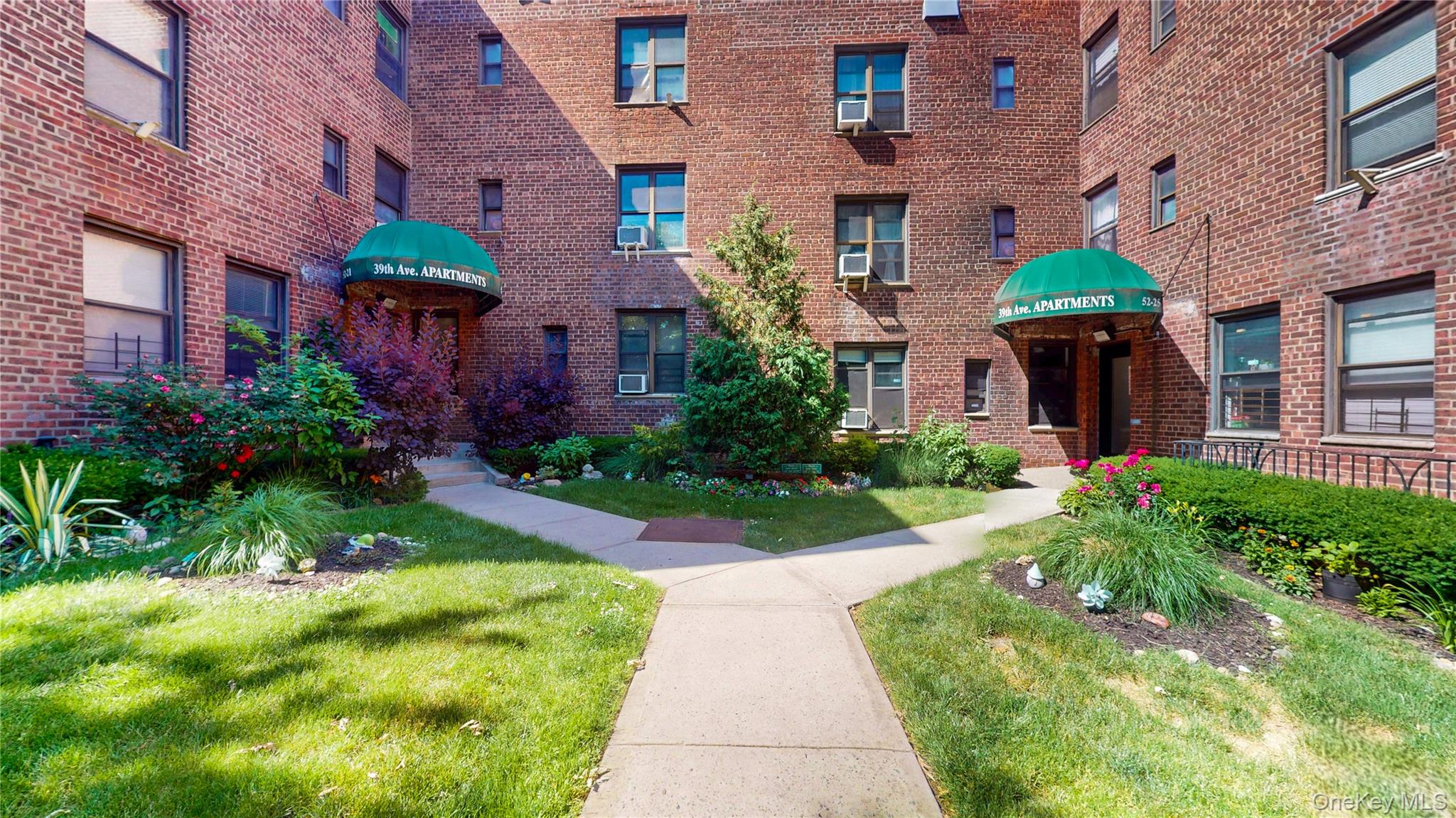 52-21 39th Road APT 2A Woodside New York United States, for Sale, residential,  , RealTegrity