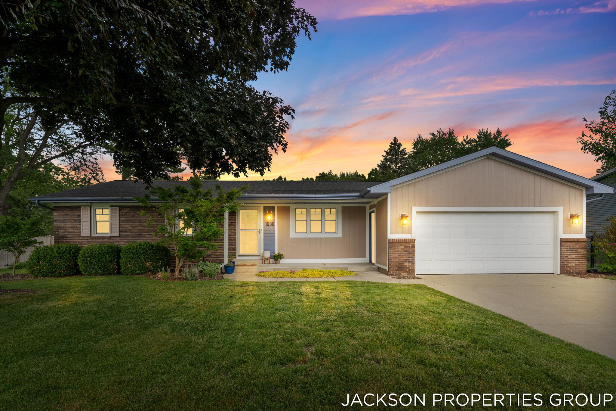 1630 Forest Hill Avenue Kentwood Michigan United States, for Sale, residential,  , RW Daniels Realty