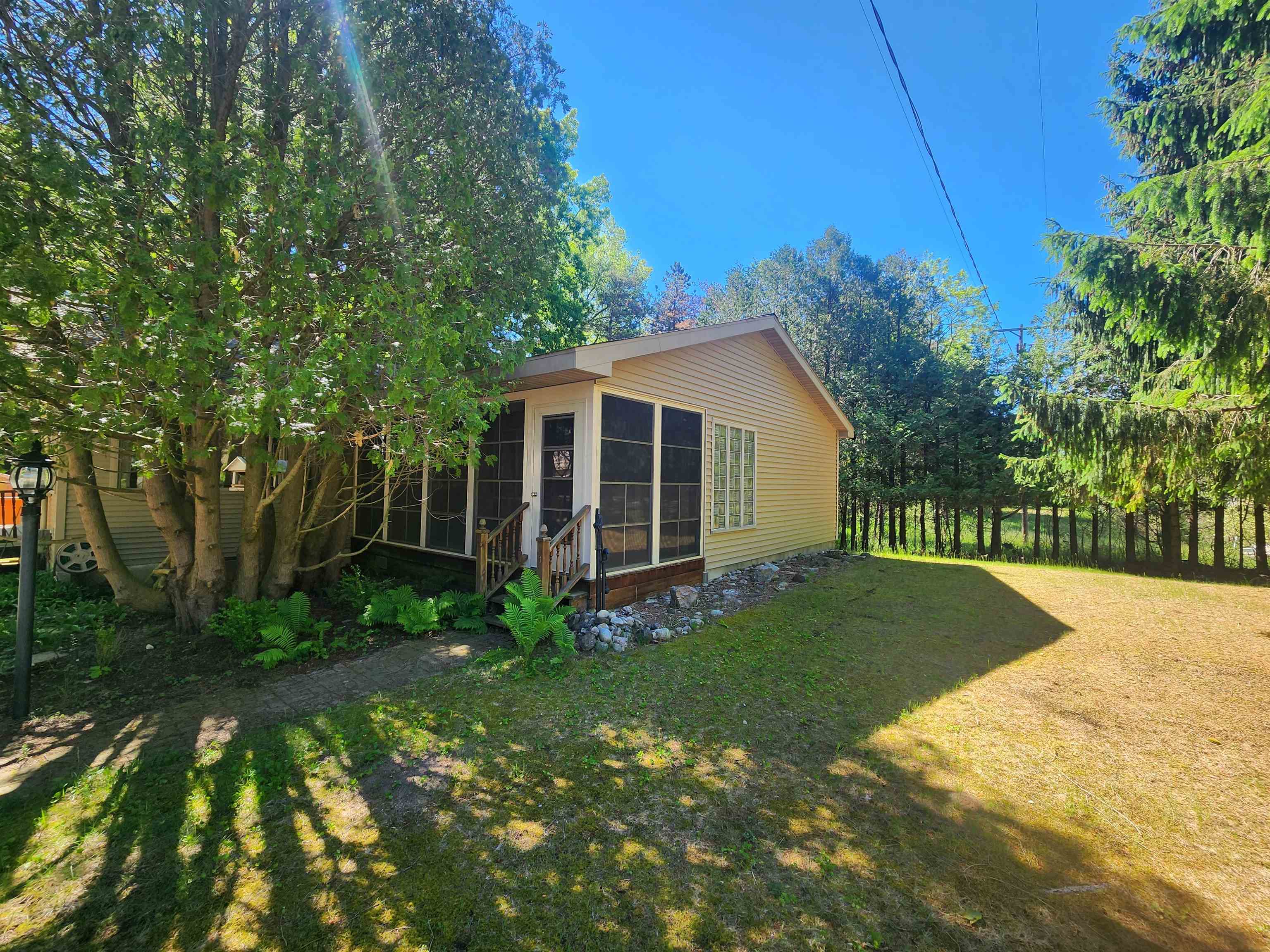 18219 Northwood Highway Arcadia Michigan United States, for Sale, residential,  , InCom Real Estate - New Demo Office