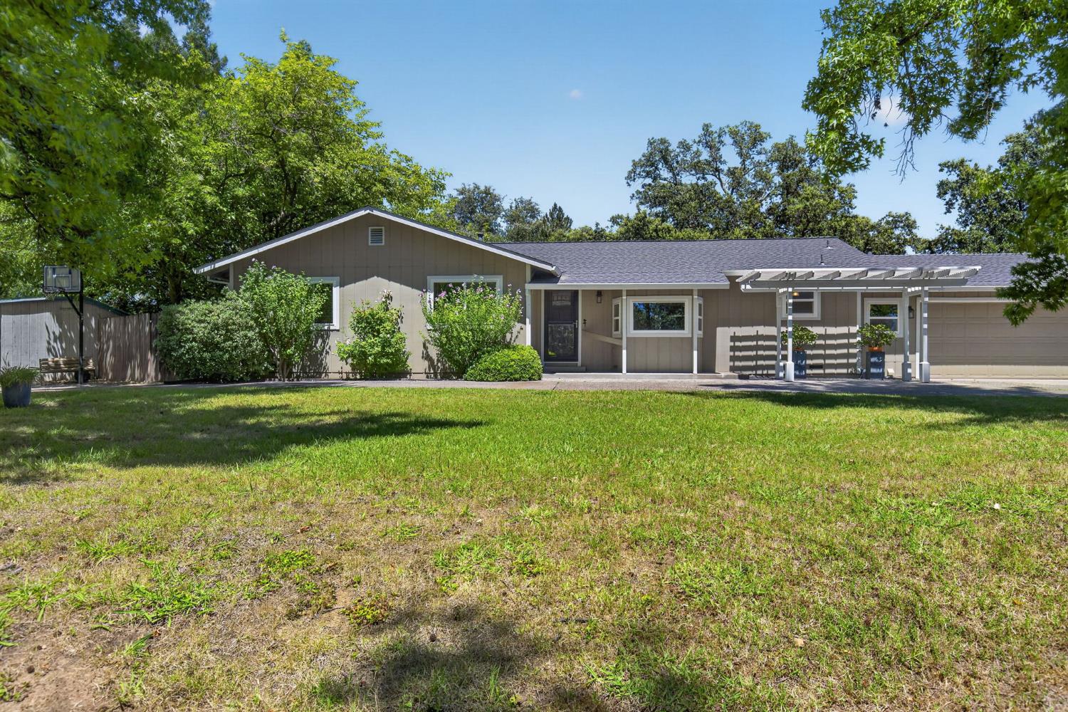 8833 Elm Avenue Orangevale California United States, for Sale, residential, Cornel Vancea, Alliance Bay Realty