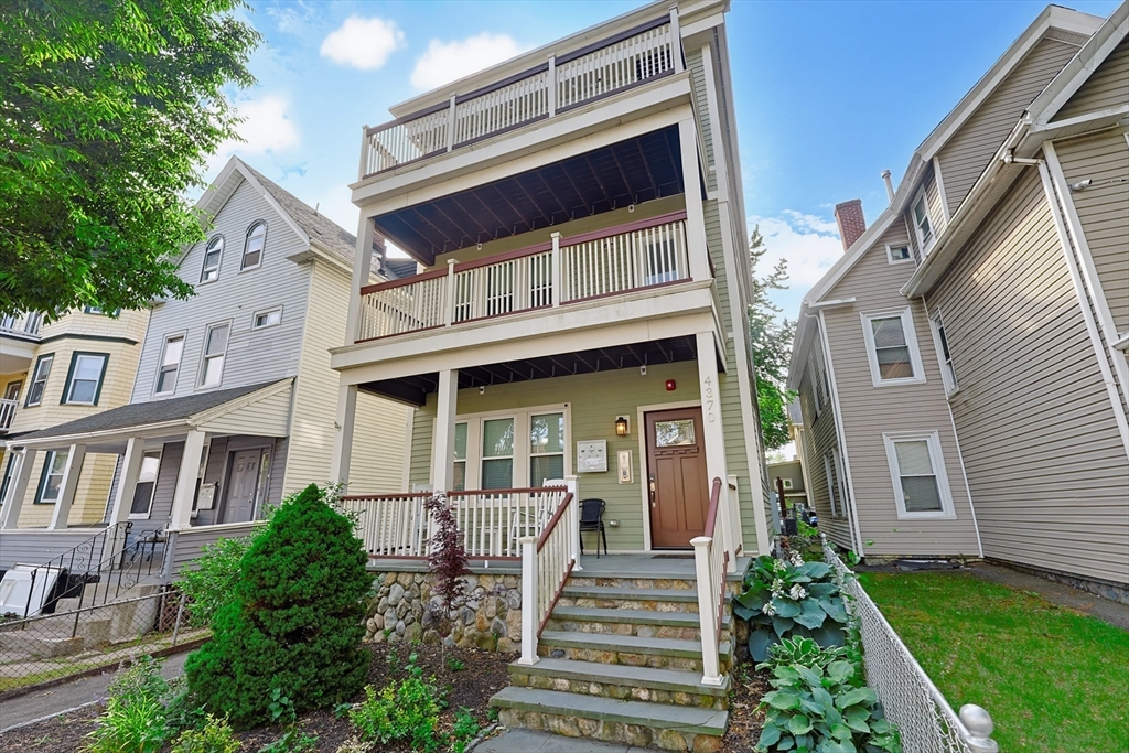 4370 Washington St  UNIT 2 Boston Massachusetts United States, for Sale, residential, Darcy Bento, South Boston  Realtor Bento Real Estate Group, Bento Real Estate Group, Inc.