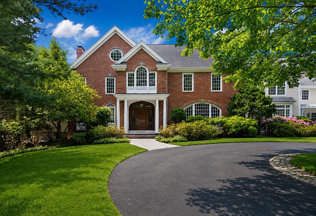 20 Longmeadow Drive Westwood Massachusetts United States, for Sale, residential, , Media Realty Group Inc.