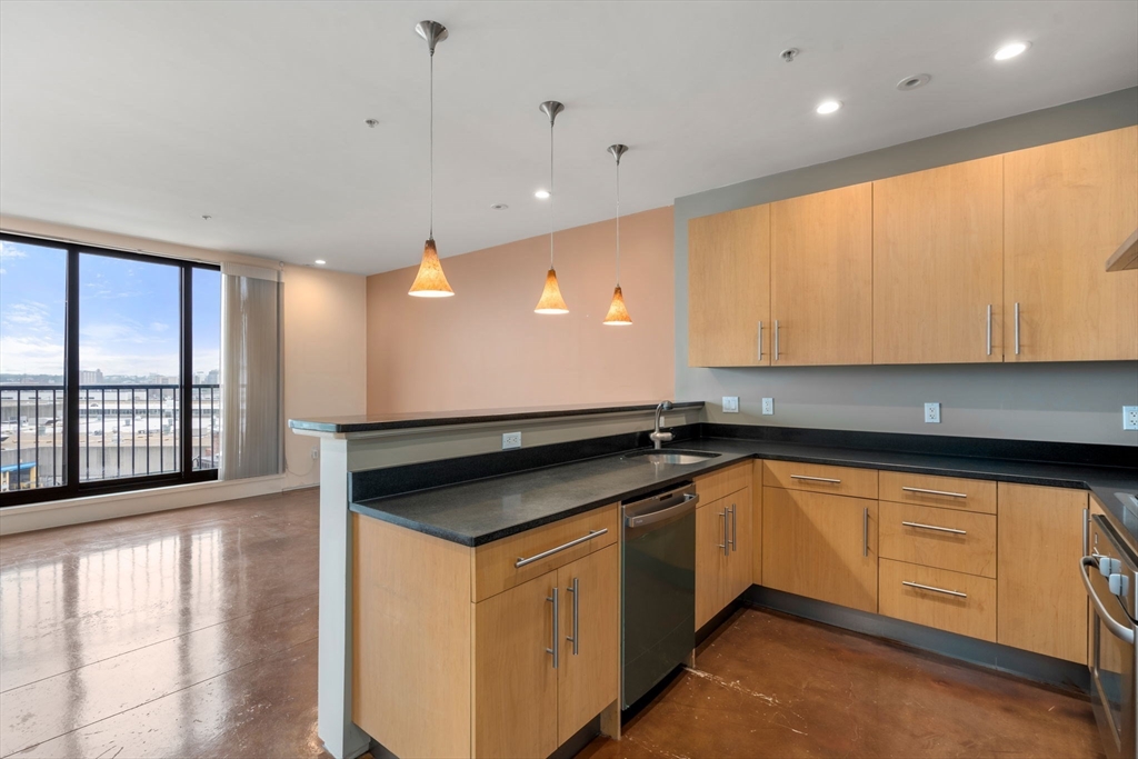 36 A St.  UNIT 6B Boston Massachusetts United States, for Rent, residential,  , The Edwards Realty Team - Barett Sotheby's International Realty