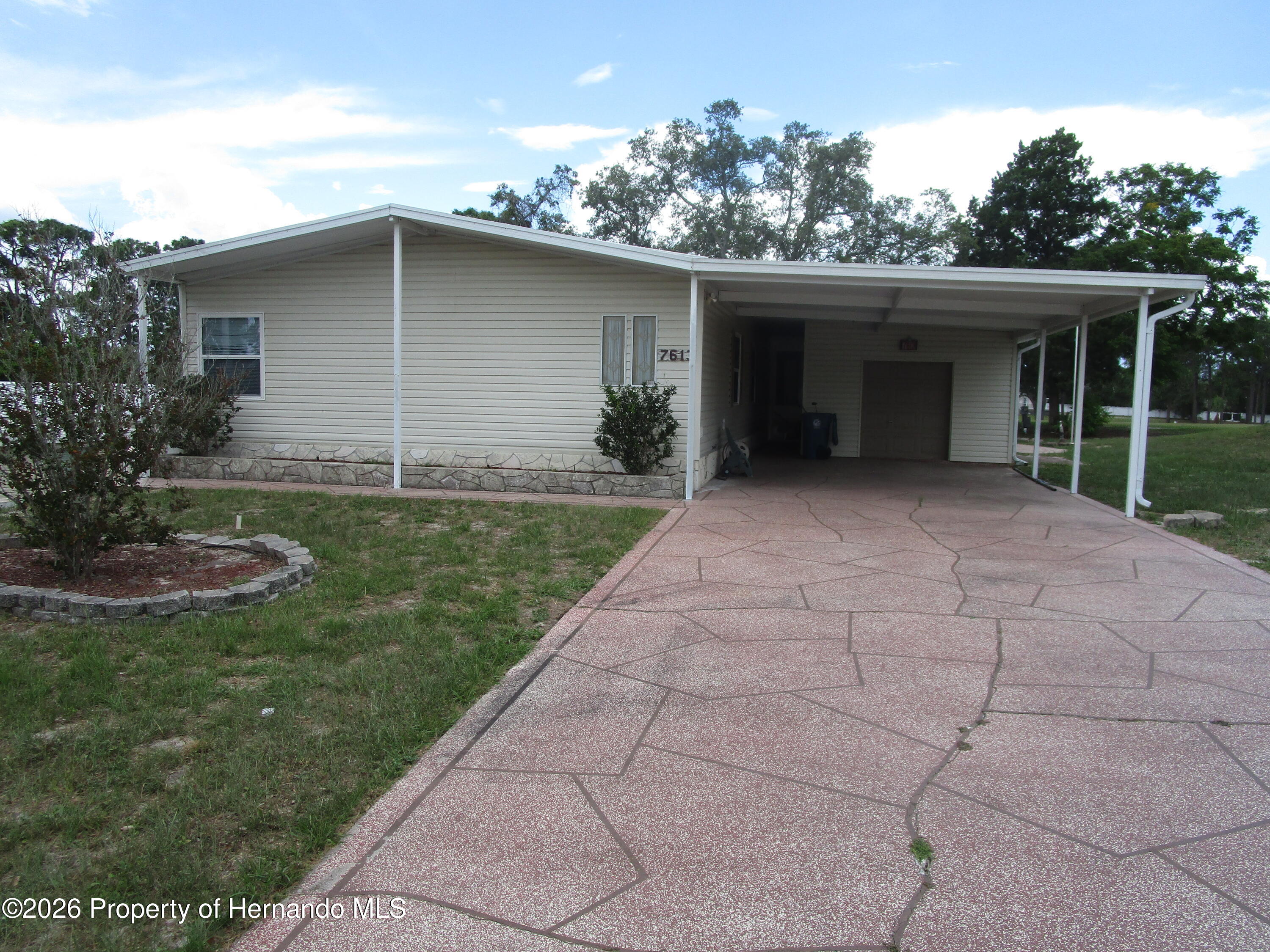 7613 Moriah Avenue APT 6 Brooksville Florida United States, Sale Pending, residential,  , Gold Star Realty Group Inc