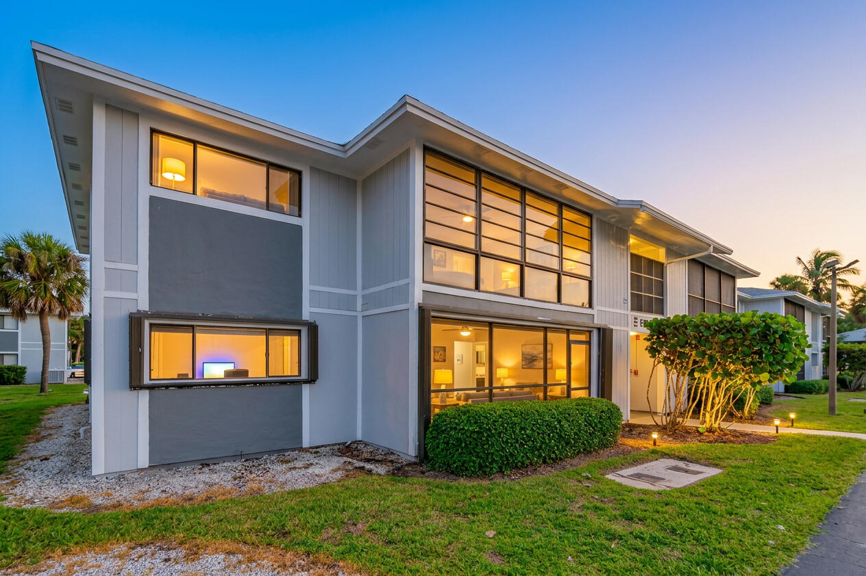 9729 Hammocks Boulevard APT 101e Miami Florida United States, for Sale, residential, Henry Smith, Incom Sample Office