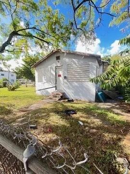 6312 NW 17th Avenue Miami Florida United States, for Sale, residential, Henry Smith, Incom Sample Office