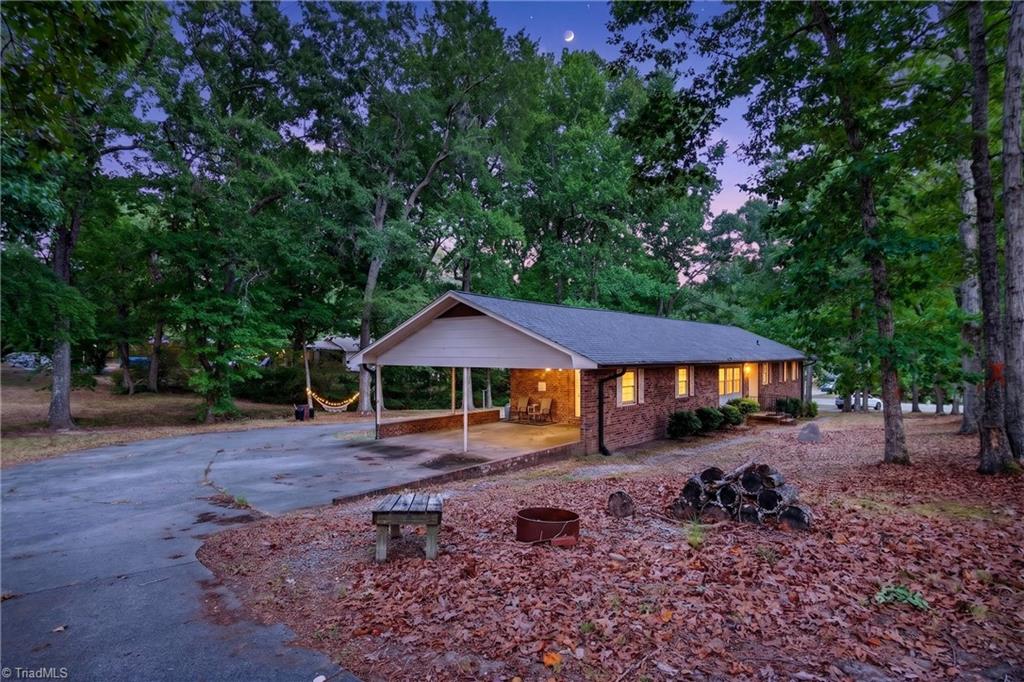 5325 Audrey Road Greensboro North Carolina United States, for Sale, residential,  , The Headley Group Realty